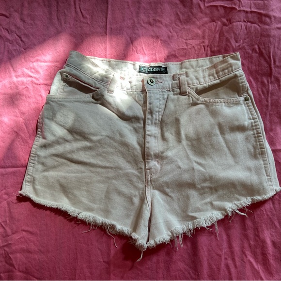 Vintage Pink Denim High Waisted Cutoff Shorts tag says “Cyclone” size 9